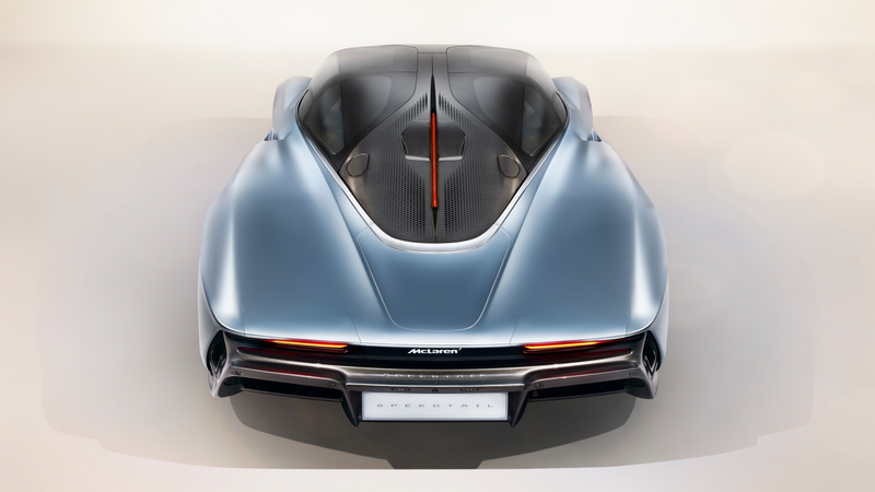 Illustration for article titled The 2019 McLaren Speedtail Has Flexible Carbon Fiber That Bends and It Goes 250 MPH